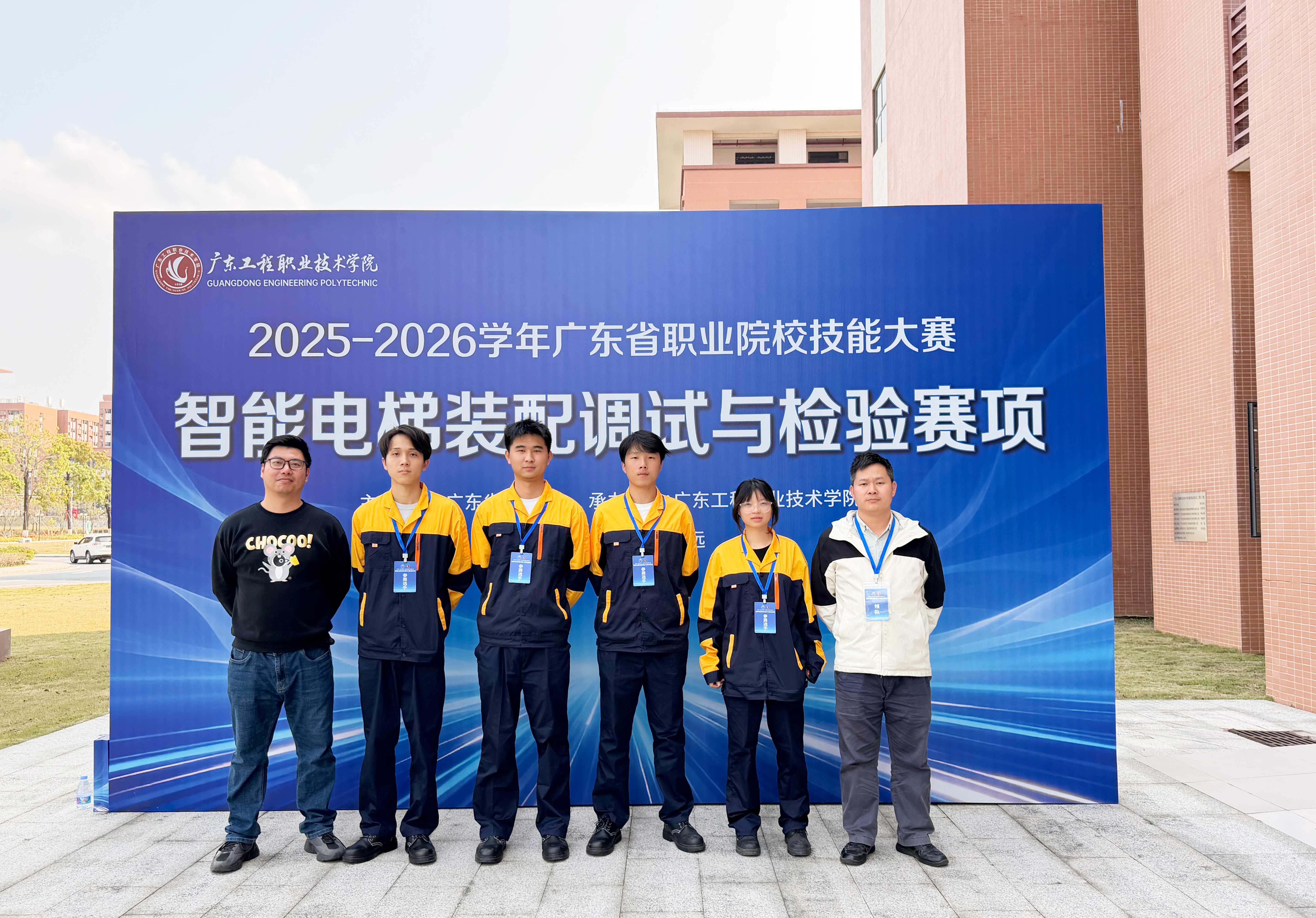 06.jpg